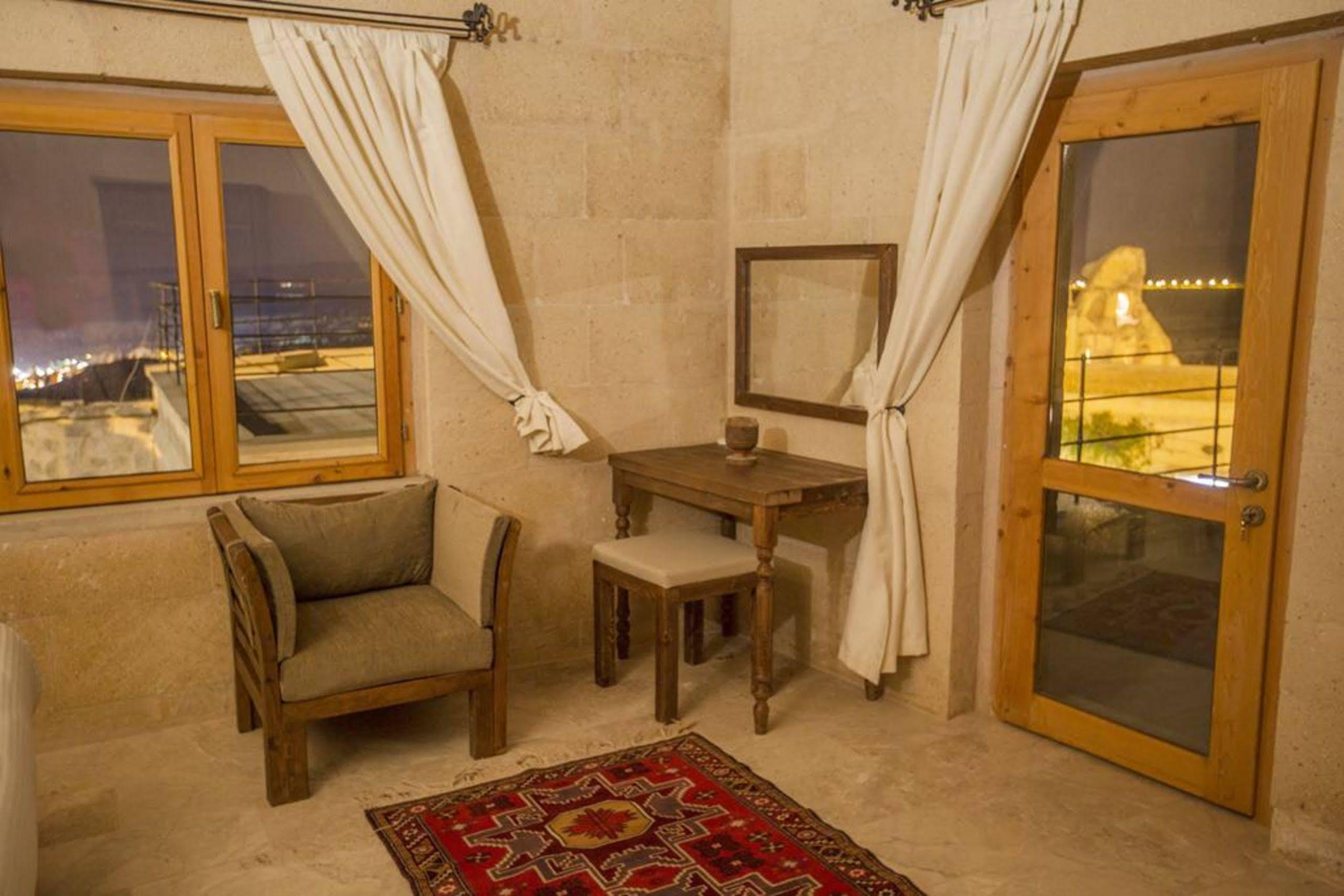 Helike Cave Suites Uchisar Exterior photo