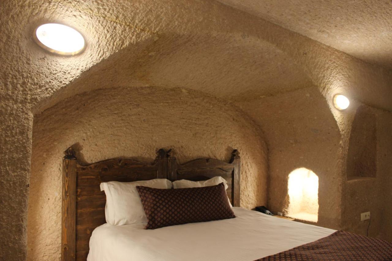 Helike Cave Suites Uchisar Exterior photo