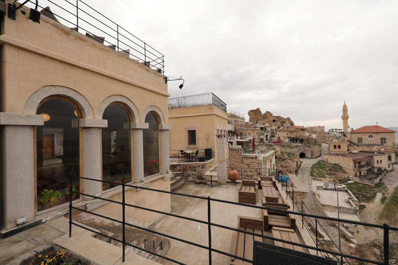 Helike Cave Suites Uchisar Exterior photo